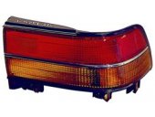     (4 )   TOYOTA CARINA I I AT171